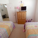 Twin-Princess-Bedroom-2