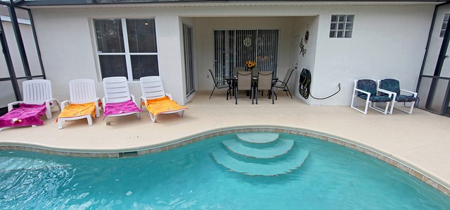 Windsor Palms Swimming Pool